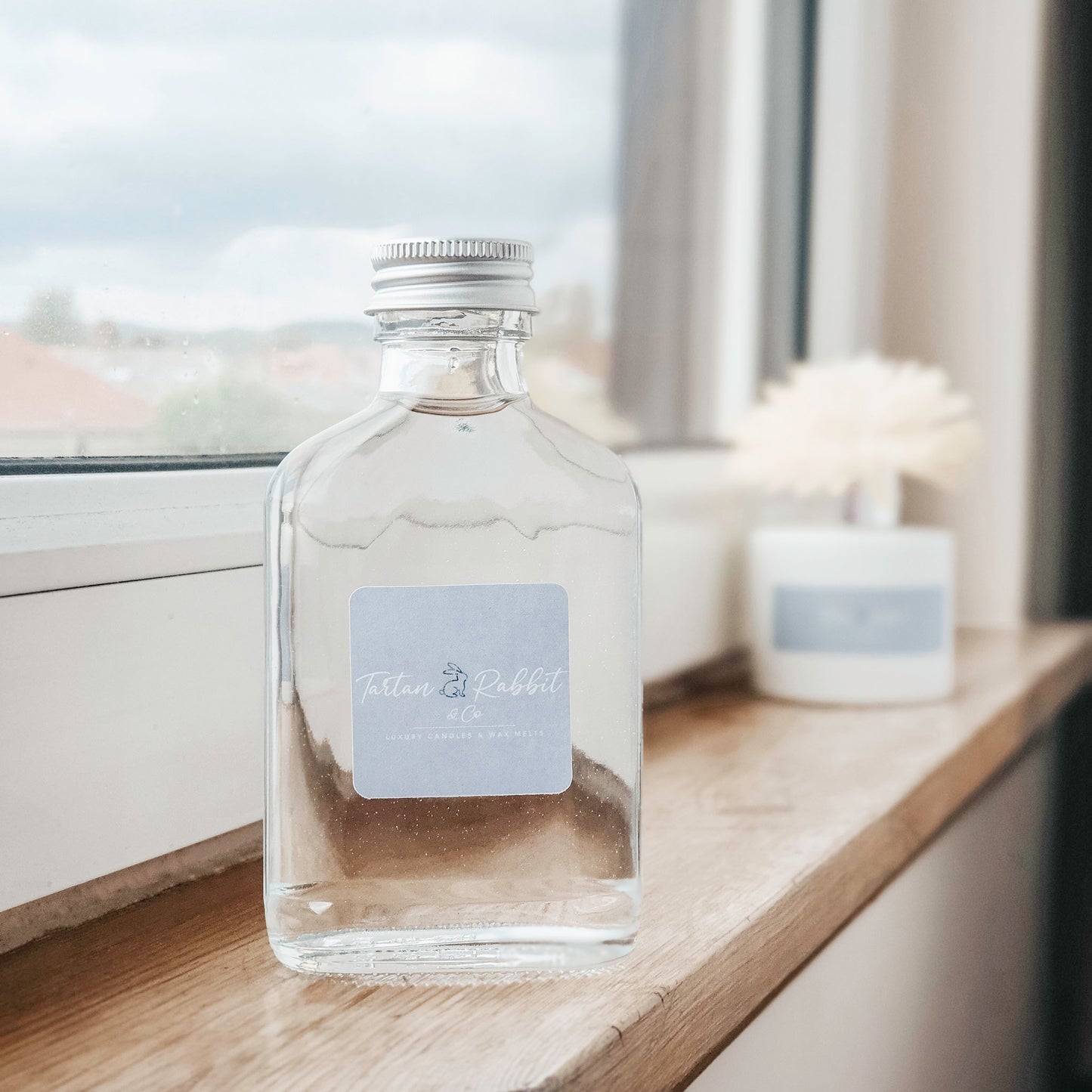 Almond Milk & Sea Salt  |  Room Fragrance Diffuser